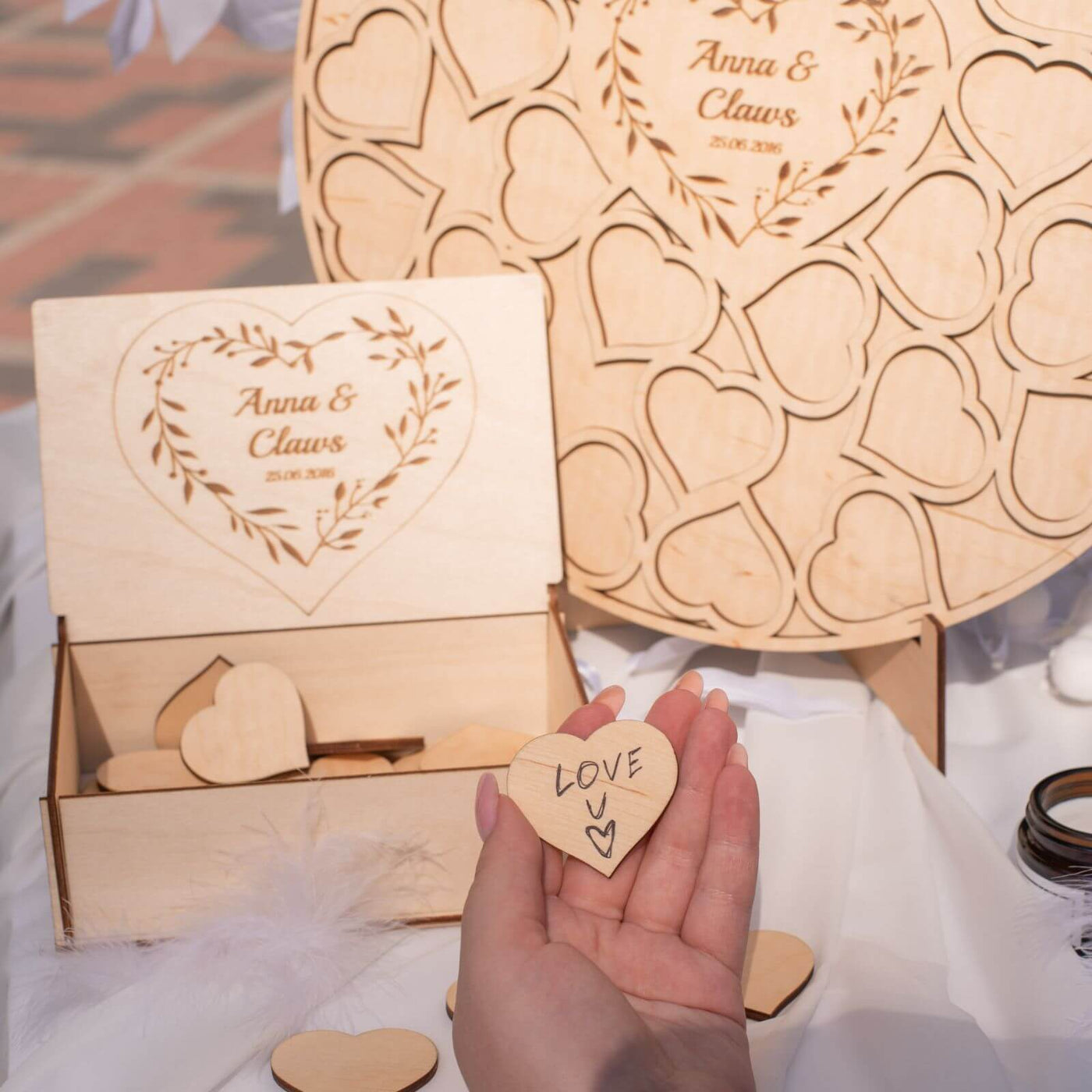 Alternative Wedding Guest Book Circle